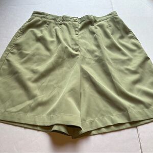 Women's Coral Bay Golf Bermuda Shorts Lime Green Size 12